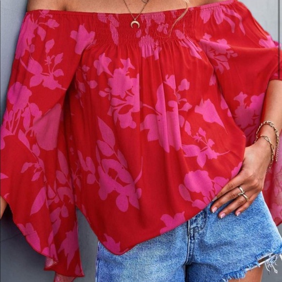 Floral Printed Off the Shoulder Blouse - Picture 2 of 6